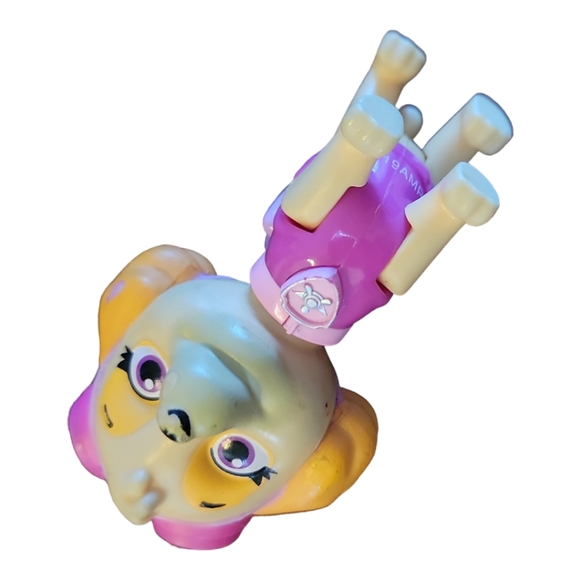 Paw Sea Patrol Skye Movable Legs Figurine Scuba Diver Dog - Picture 5 of 6